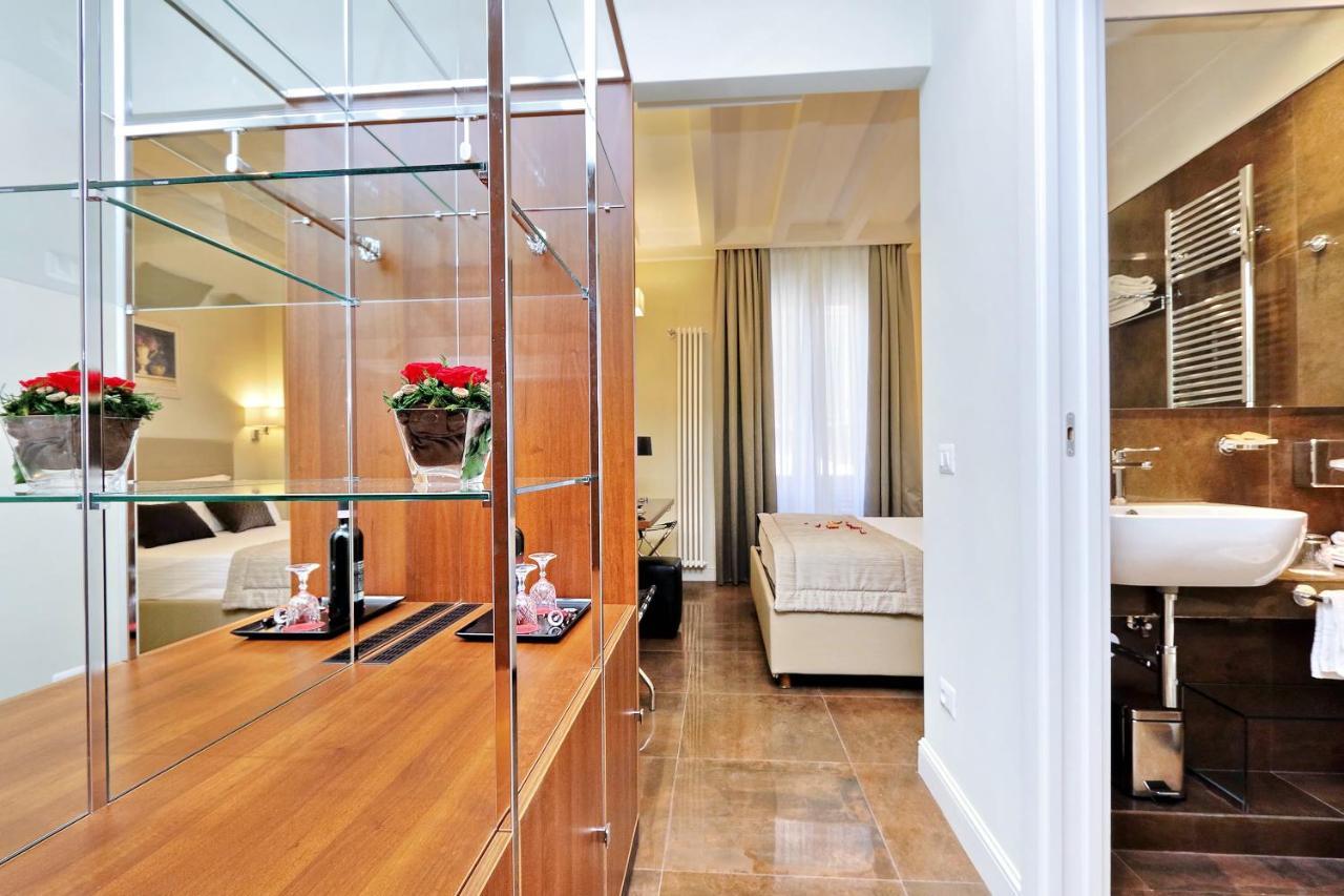 Piazza Venezia Grand Suite Rome Exterior photo