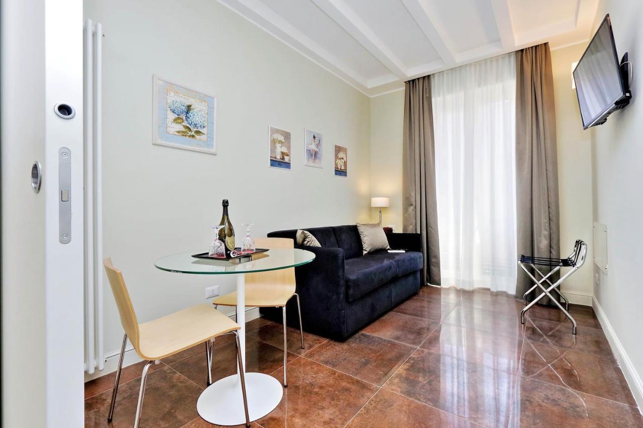 Piazza Venezia Grand Suite Rome Exterior photo